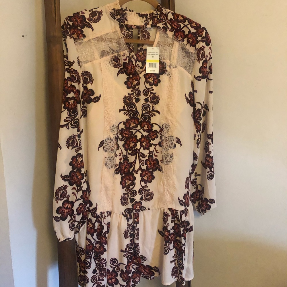 NWT High Neck Floral Lace Cutout Boho Smock Dress